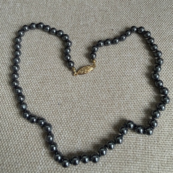 Hematite Necklace - Picture 4 of 4